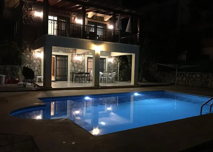 Avilia Villa